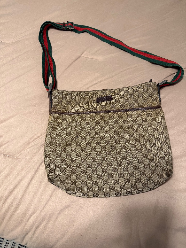 Gucci Gg Canvas Web Flat Messenger Bag 189751 Authenticated